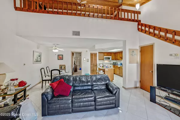 Cocoa Beach, FL 32931,305 Taft AVE