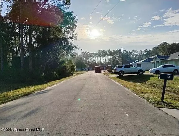 Palm Coast, FL 32164,28 Poppy LN