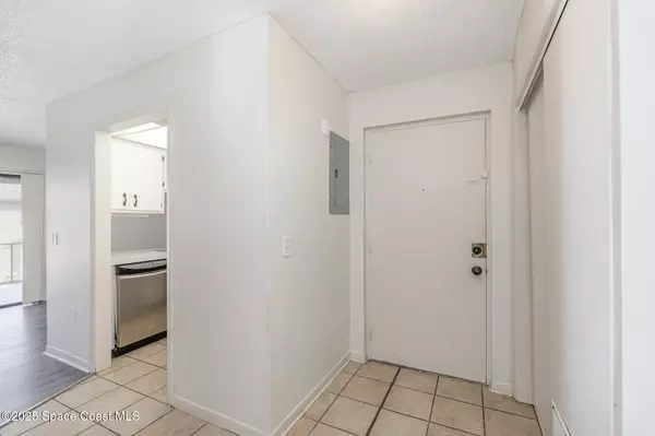 West Melbourne, FL 32904,228 San Paulo CIR #1-228