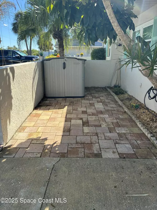 Satellite Beach, FL 32937,467 Ibis LN #8-12