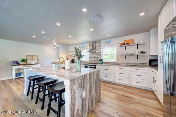 Cocoa Beach, FL 32931,249 Curacau DR