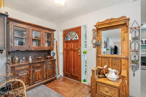 Merritt Island, FL 32952,220 Bel Aire DR S