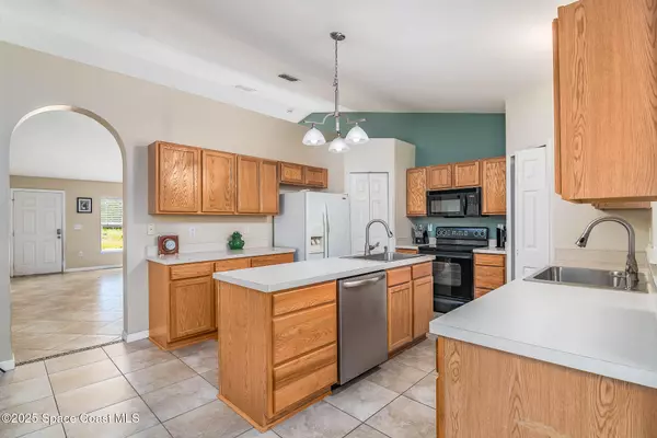 Palm Bay, FL 32908,565 Lamon ST SW