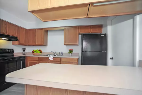 Melbourne, FL 32935,1352 Westover ST #101