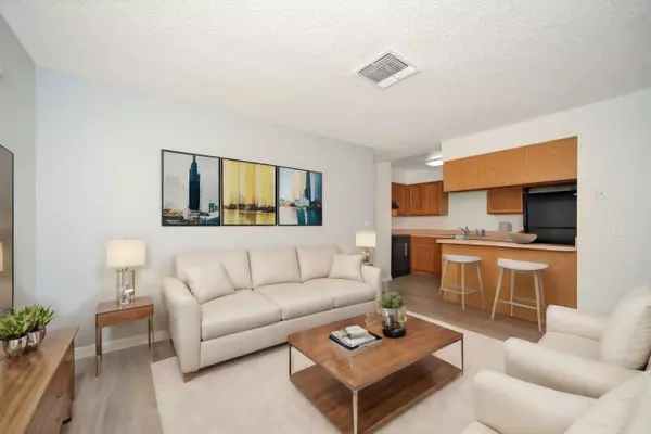 Melbourne, FL 32935,1352 Westover ST #101