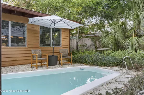 Melbourne, FL 32935,597 Old Oak ST