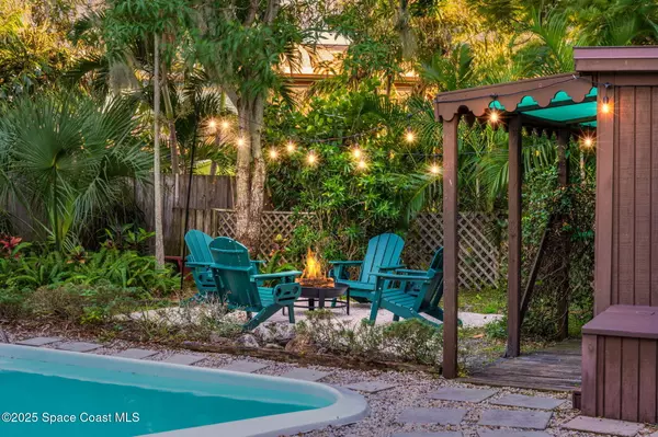 Melbourne, FL 32935,597 Old Oak ST