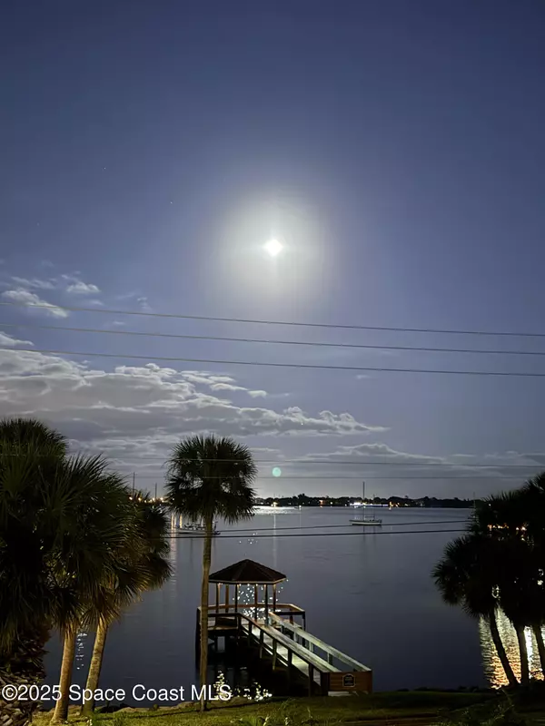 29 Riverside DR #203, Cocoa, FL 32922