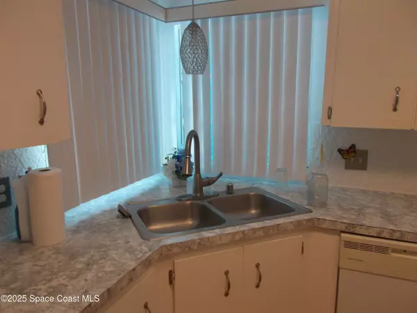 Barefoot Bay, FL 32976,836 Hyacinth CIR E