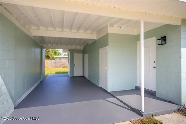 Cocoa, FL 32922,1208 Willow LN