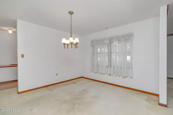 Merritt Island, FL 32953,755 Oak Park CIR