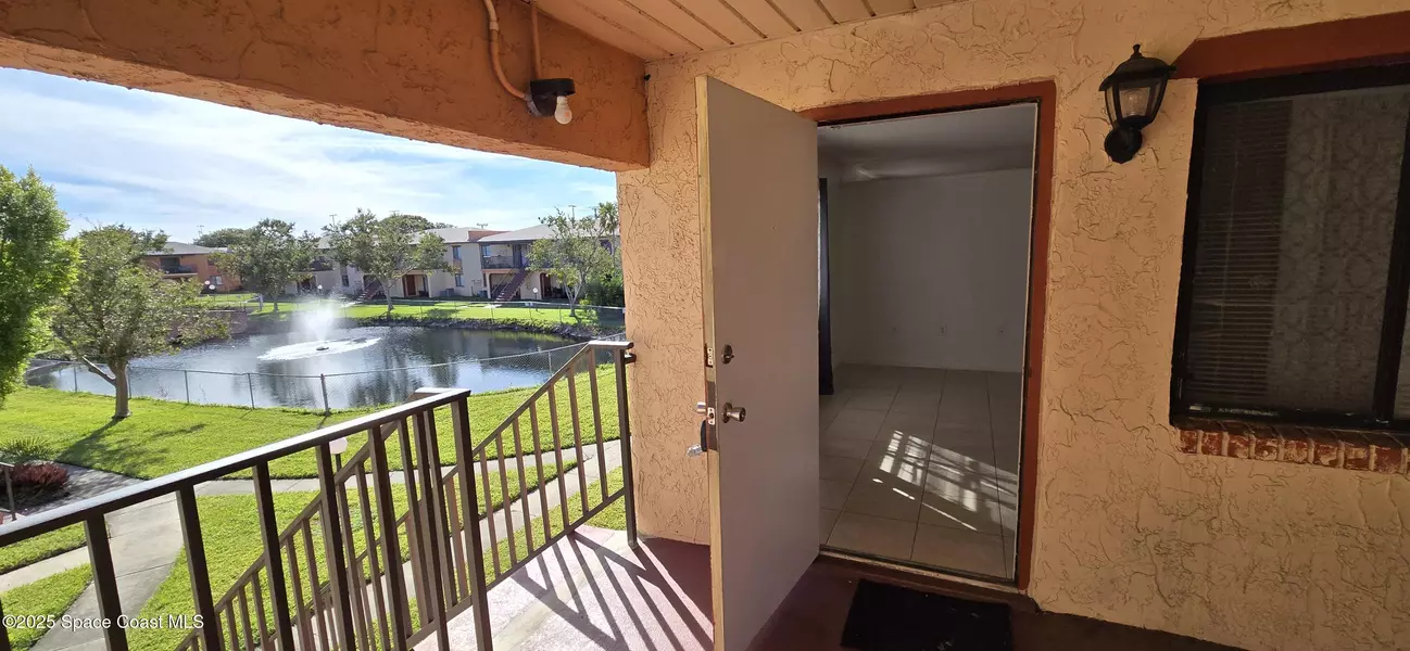 233 San Juan CIR, Melbourne, FL 32935