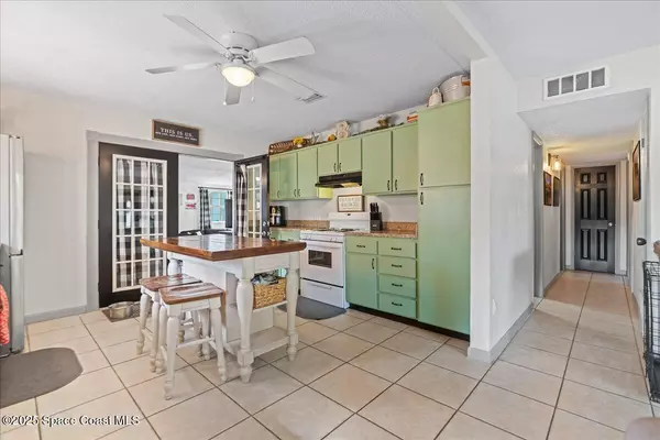 Melbourne, FL 32935,2719 King Richard RD