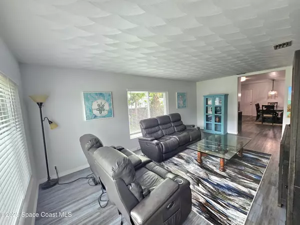 Melbourne, FL 32901,501 E Fee AVE