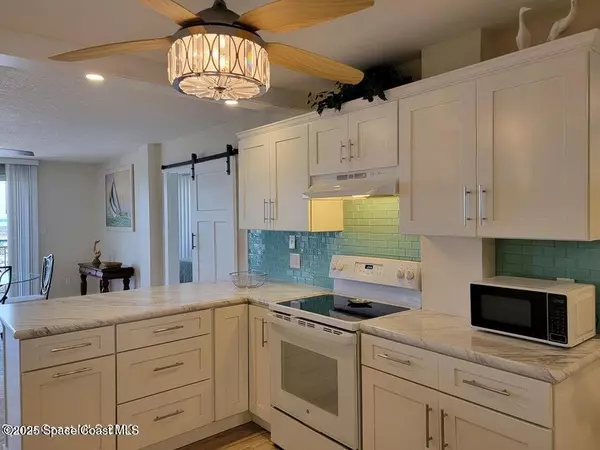 Cocoa Beach, FL 32931,2100 N Atlantic AVE #1207