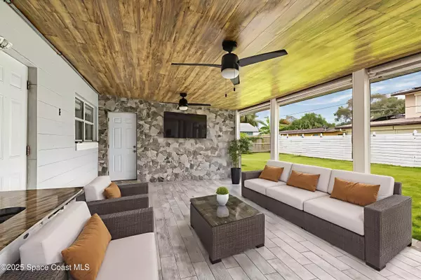 Merritt Island, FL 32953,719 6th ST