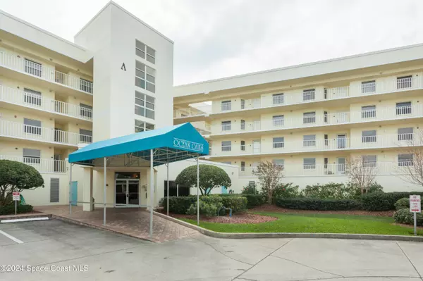 8700 Ridgewood AVE #A204, Cape Canaveral, FL 32920