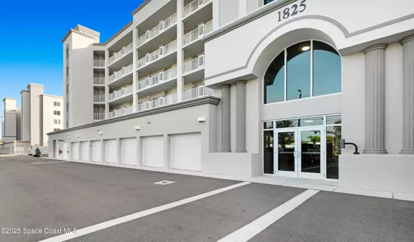 Titusville, FL 32780,1825 Riverside DR #204