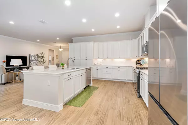 Melbourne, FL 32940,8438 Gullen DR