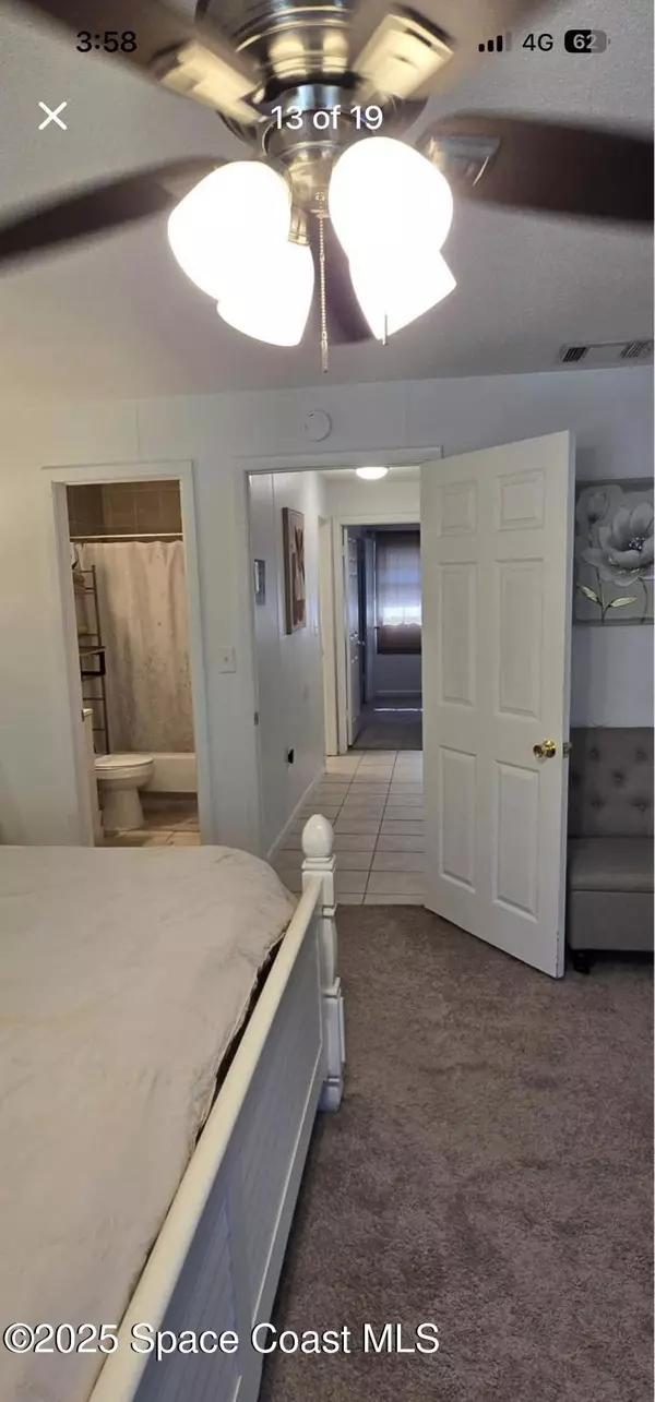 Melbourne, FL 32935,294 Berkshire LN #294