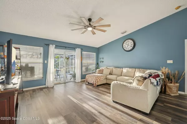 Titusville, FL 32780,917 Cypress Oaks ST