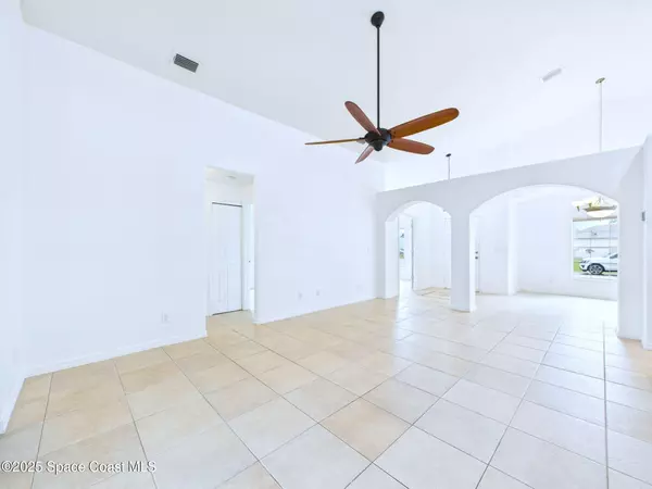 Palm Bay, FL 32907,207 Alcantarra ST NW