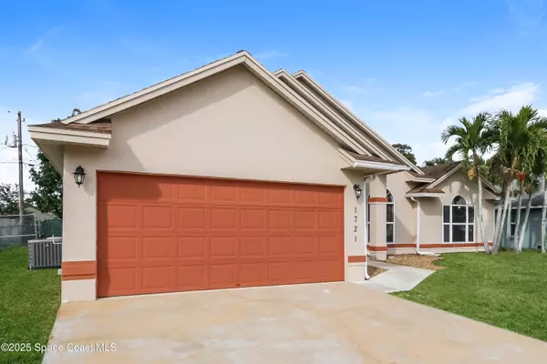 1721 SW Whipple AVE, Port St. Lucie, FL 34953