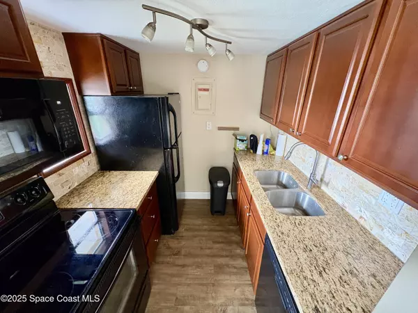 Cocoa Beach, FL 32931,801 S Brevard AVE #K