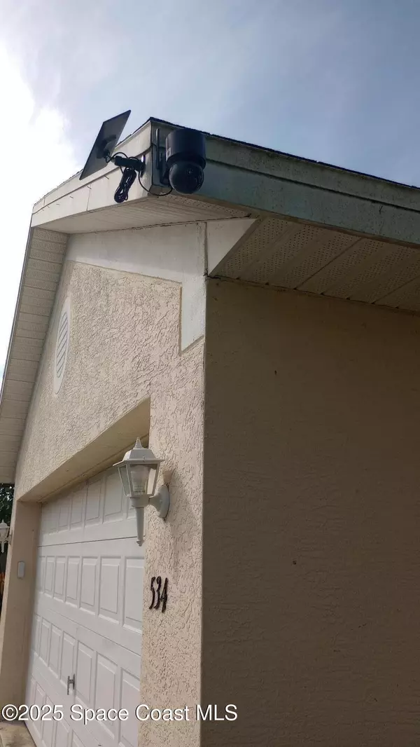 Palm Bay, FL 32908,534 White Plains AVE SW