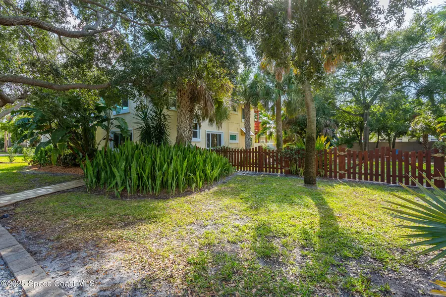 435 3rd AVE, Indialantic, FL 32903