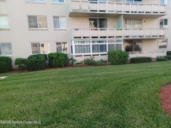 Cocoa Beach, FL 32931,2020 N Atlantic AVE #112-S