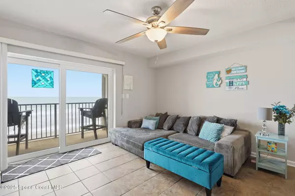 Satellite Beach, FL 32937,199 Jimmy Buffett Memorial Highway HWY #B208