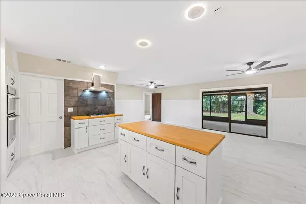 Melbourne, FL 32935,2010 Talloak RD