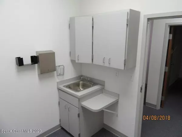 Rockledge, FL 32955,1027 Florida AVE S #B