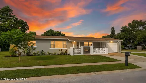 1592 Sea Breeze LN, Melbourne, FL 32935