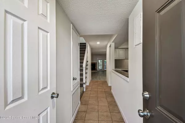 Titusville, FL 32780,3687 Royal Oak DR #6