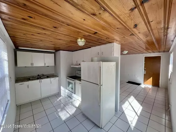 Melbourne, FL 32935,441 Vickers DR #A