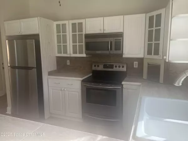 Palm Bay, FL 32909,1300 Eldron BLVD SE