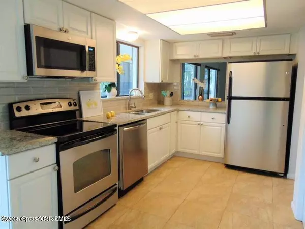 Melbourne, FL 32940,300 Olympia CT