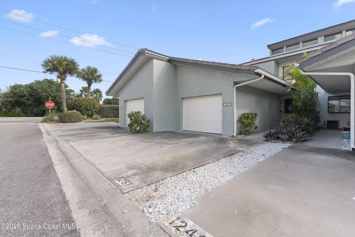 Indialantic, FL 32903,1251 Beachside LN
