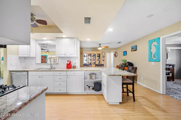 Merritt Island, FL 32953,1490 Saturn ST