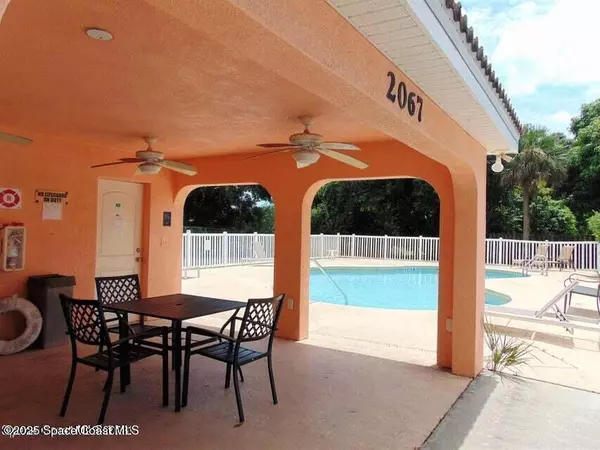 Merritt Island, FL 32953,2087 Hidden Grove LN #105 B