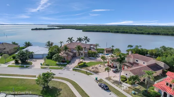 Cocoa Beach, FL 32931,7 Cove View CT