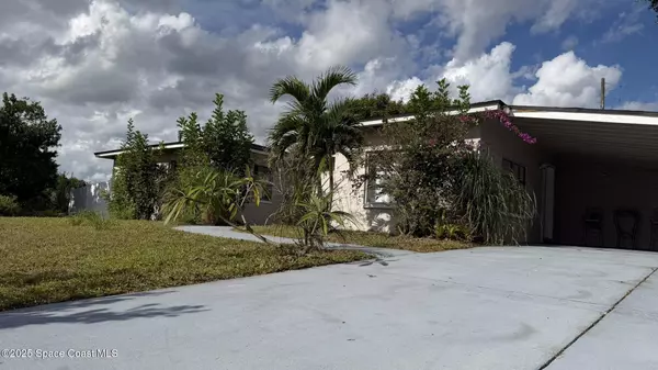 472 Sharon DR, Melbourne, FL 32935