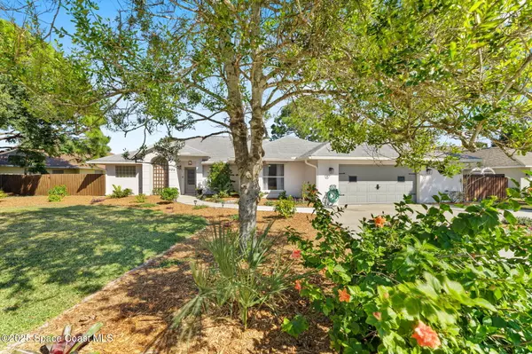 Rockledge, FL 32955,906 Beryl DR