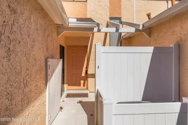 Rockledge, FL 32955,182 Bluefish PL #7-10