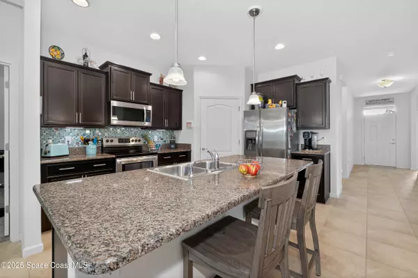 Palm Bay, FL 32909,725 Remington Green DR SE