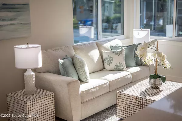 Cocoa, FL 32926,211 Teal DR