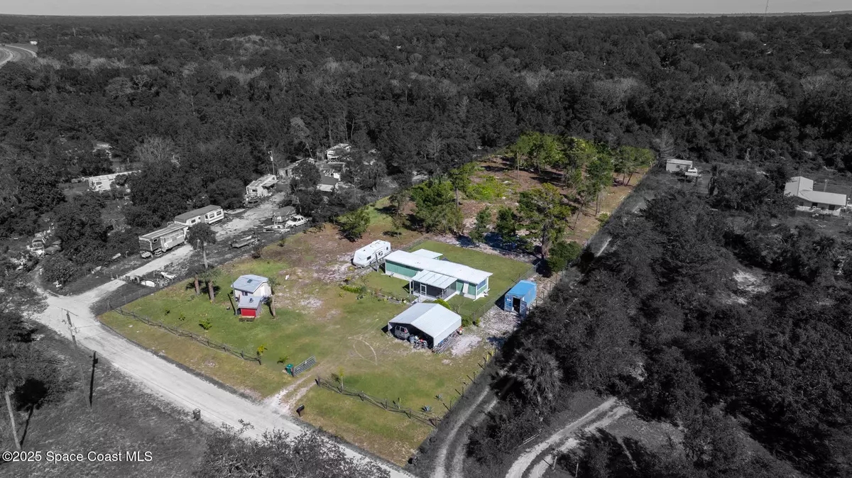 Mims, FL 32754,4895 Orange ST