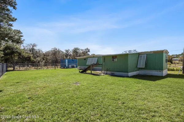 Mims, FL 32754,4895 Orange ST